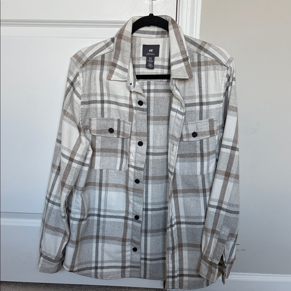 H&M Men's Lightweight Plaid Shirt Jacket - Cream and Brown